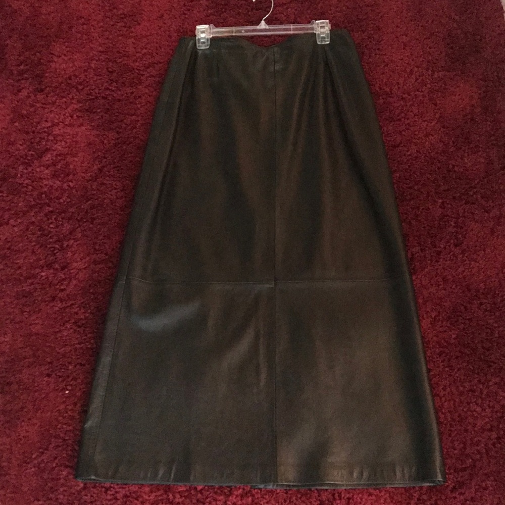 Genuine leather skirt